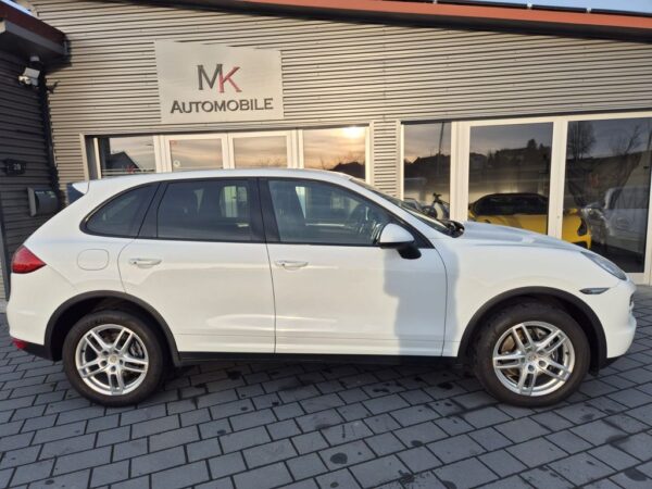 <span class="make">Porsche</span><br/> Cayenne Diesel *BOSE*PANO*AHK* – Bild 6