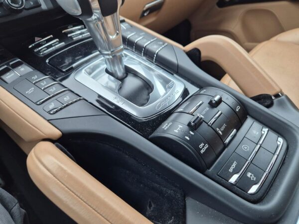 <span class="make">Porsche</span><br/> Cayenne S Diesel *Kamera*Chrono*Deutsch*Voll* – Bild 11