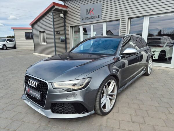 <span class="make">Audi</span><br/> RS6 Avant 4.0 TFSI quattro*CARBON*PANO.*MASSAGE*