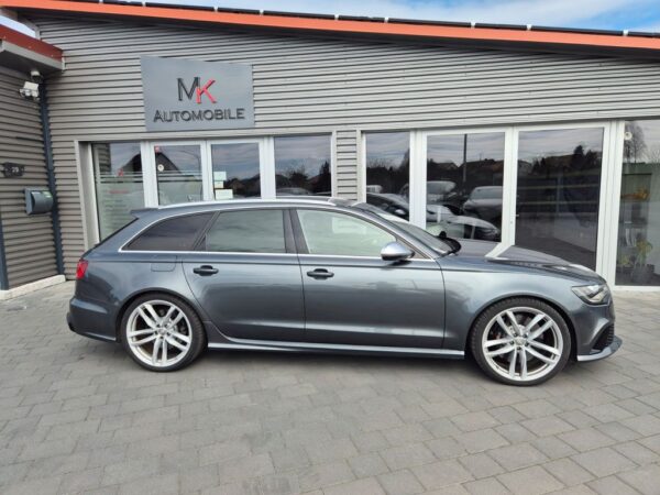 <span class="make">Audi</span><br/> RS6 Avant 4.0 TFSI quattro*CARBON*PANO.*MASSAGE* – Bild 5