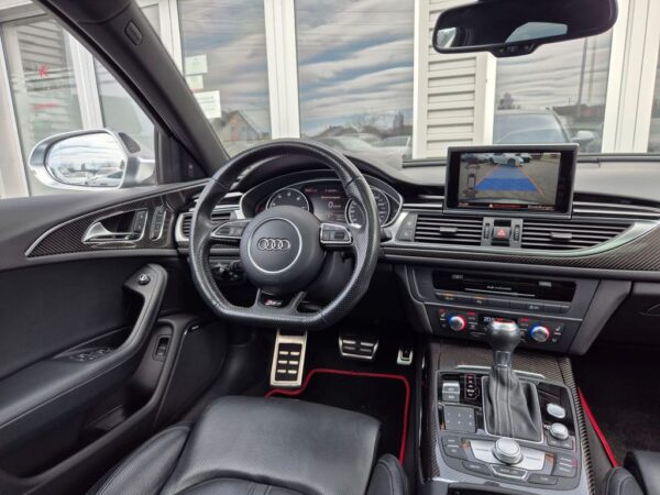 <span class="make">Audi</span><br/> RS6 Avant 4.0 TFSI quattro*CARBON*PANO.*MASSAGE* – Bild 11