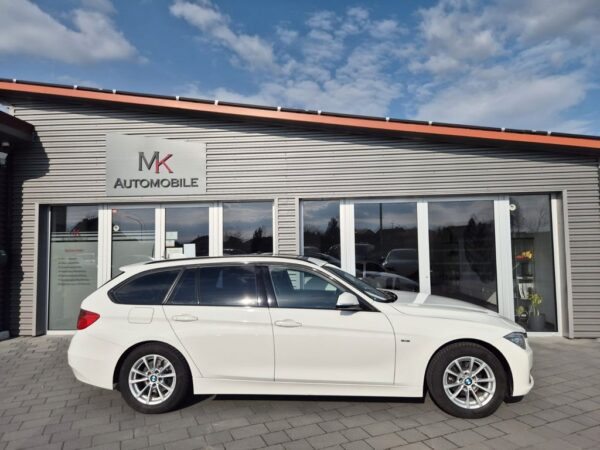 <span class="make">BMW</span><br/> 318 d Touring Sport-Line*KAMERA*AHK*8-FACH*TÜV* – Bild 6