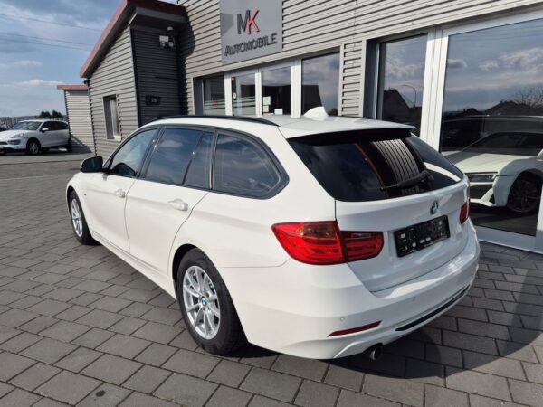 <span class="make">BMW</span><br/> 318 d Touring Sport-Line*KAMERA*AHK*8-FACH*TÜV* – Bild 8