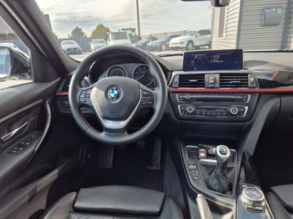 <span class="make">BMW</span><br/> 318 d Touring Sport-Line*KAMERA*AHK*8-FACH*TÜV* – Bild 10