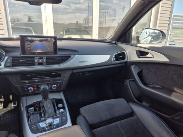 <span class="make">Audi</span><br/> A6 Lim. 3.0 TDI quattro S-Line* – Bild 11