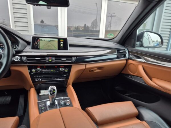 <span class="make">BMW</span><br/> X6 M50 d *SoftClose*PANO*AHK*LED*ACC* – Bild 12
