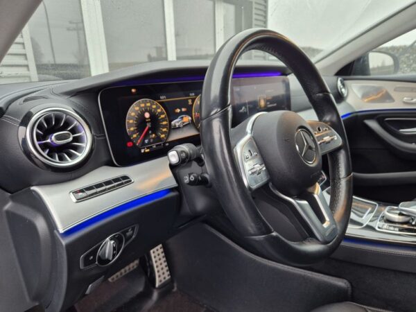 Mercedes-Benz CLS 400 d 4Matic AMG *Multibeam*Burmester*LED* – Bild 14