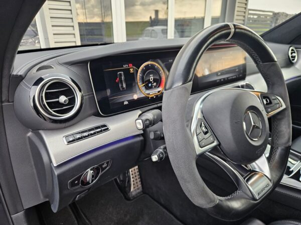 Mercedes-Benz E 63 AMG S 4matic *Carbon*Schalensi.*Burmester* – Bild 13