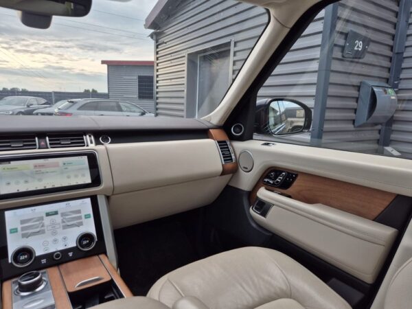 Land Rover Range Rover 4.4 SDV8 Autobiography – Bild 10