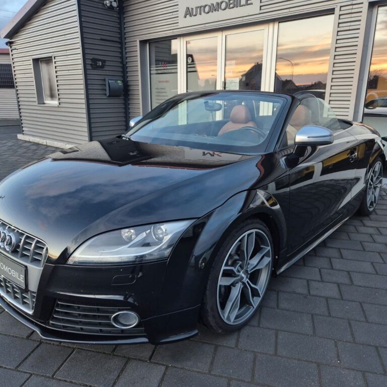 TTS Roadster 2.0 TFSI quattro Exclusive
